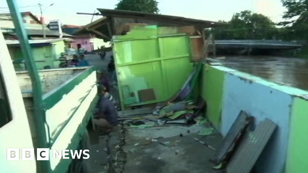 Last Moments Of Jakarta S Red Light District Bbc News