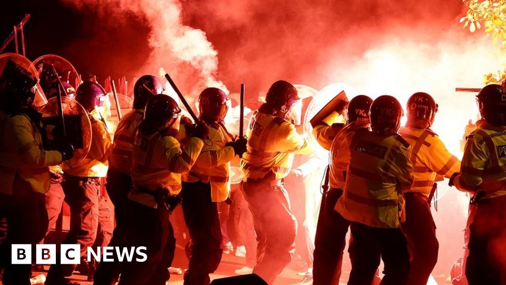 Aston Villa: Officer hit by flare in clashes with Legia Warsaw fans