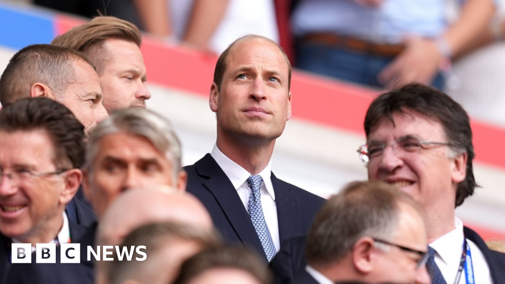 Prince William encourages England to ‘finish the job’