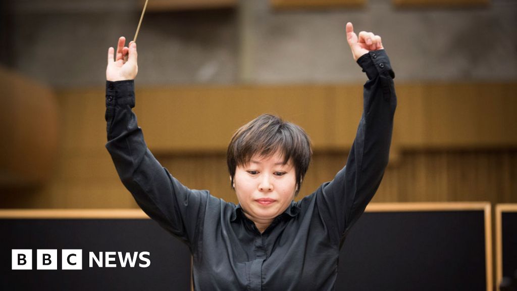 Xian Zhang new BBC National Orchestra of Wales conductor BBC News