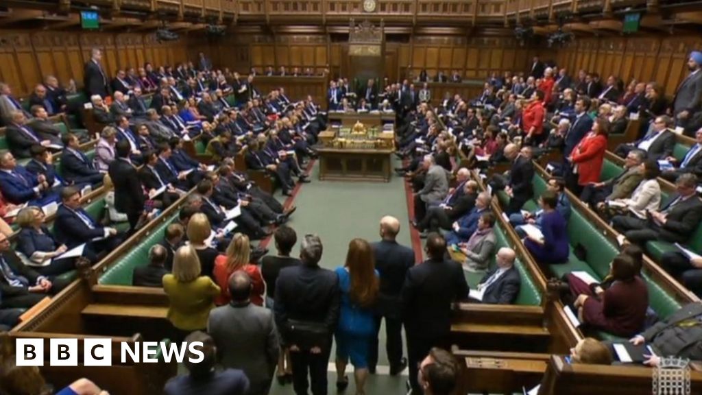 SNP Slams Scots Tories Over Brexit Bill - BBC News