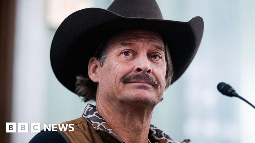 US Army suspends crews who flew helicopters near Kid Rock's home