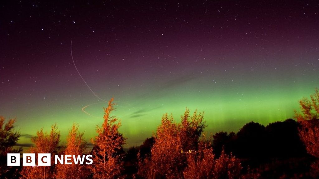 Northern Lights Display Captured Over England BBC News