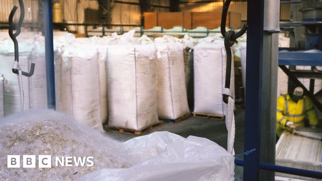 Plastic recycling Fund to help Wales 'lead the way' BBC News