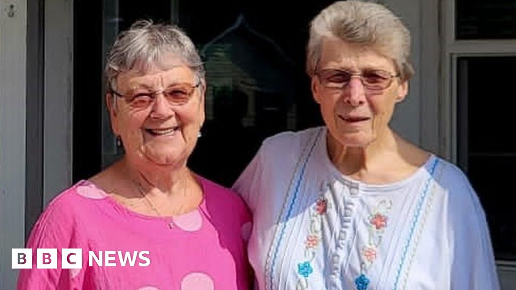 Lancashire and South Carolina pen pals of 70 years meet for first time