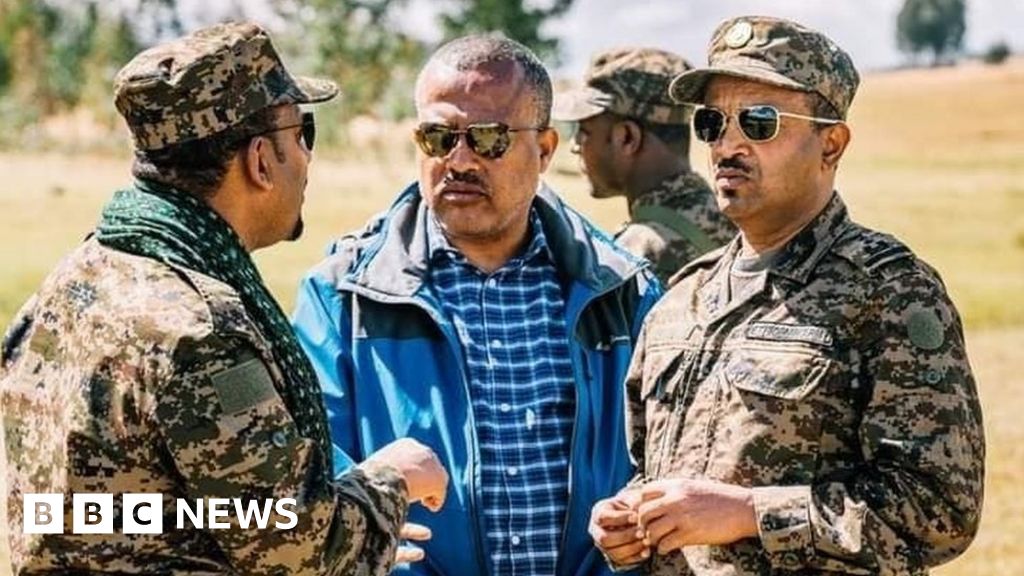 Ethiopia's Tigray conflict: Government says key towns retaken