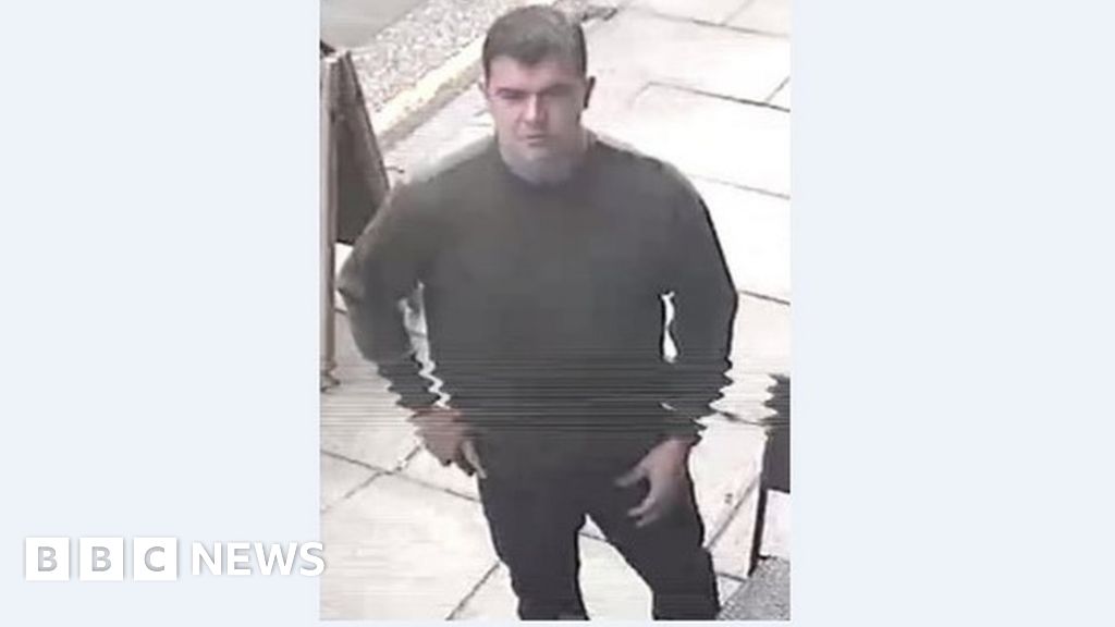 Cctv Image Issued Over Attack On Two Men In Edinburgh Bbc News