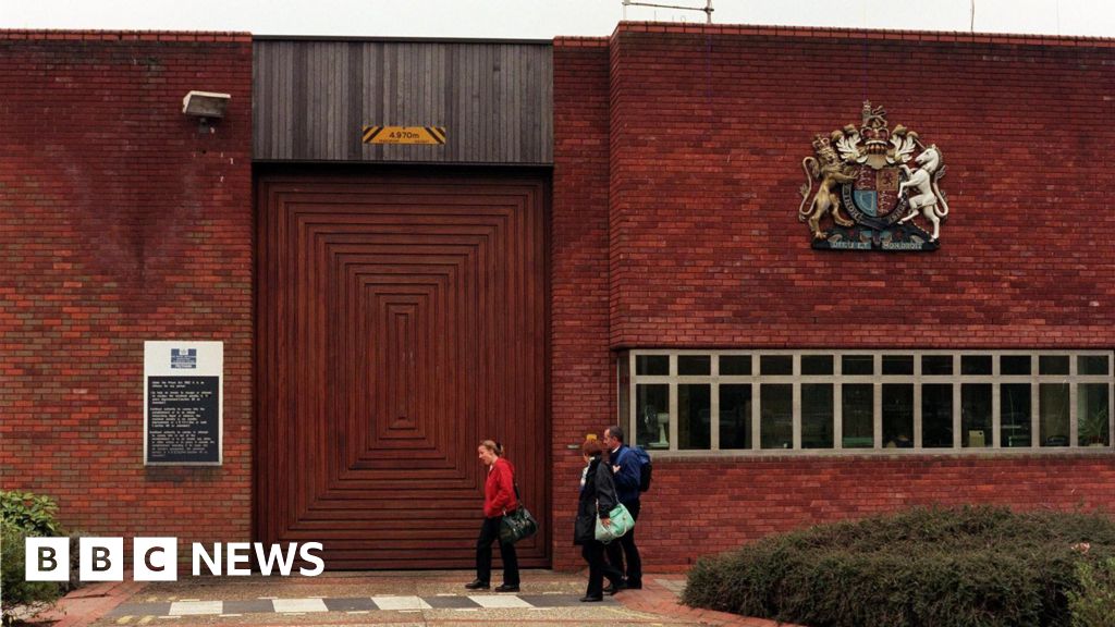 Teen boy held at young offenders' institute dies