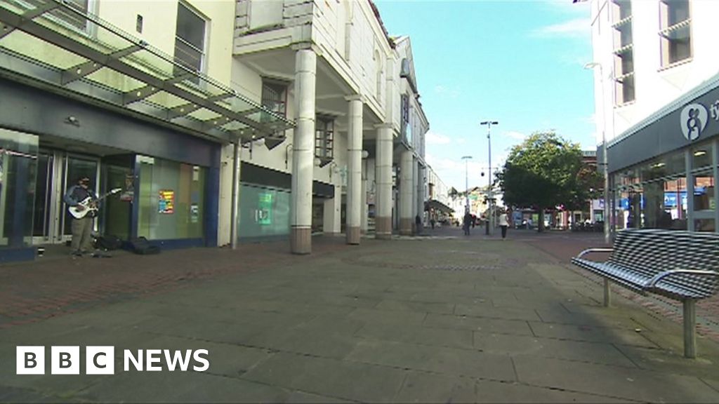 “Very dangerous” illegal drugs sold at Llanelli