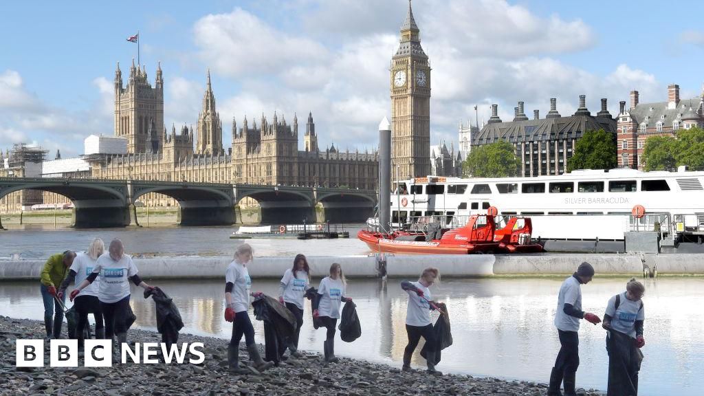 Cleaner Thames celebrated in latest health check