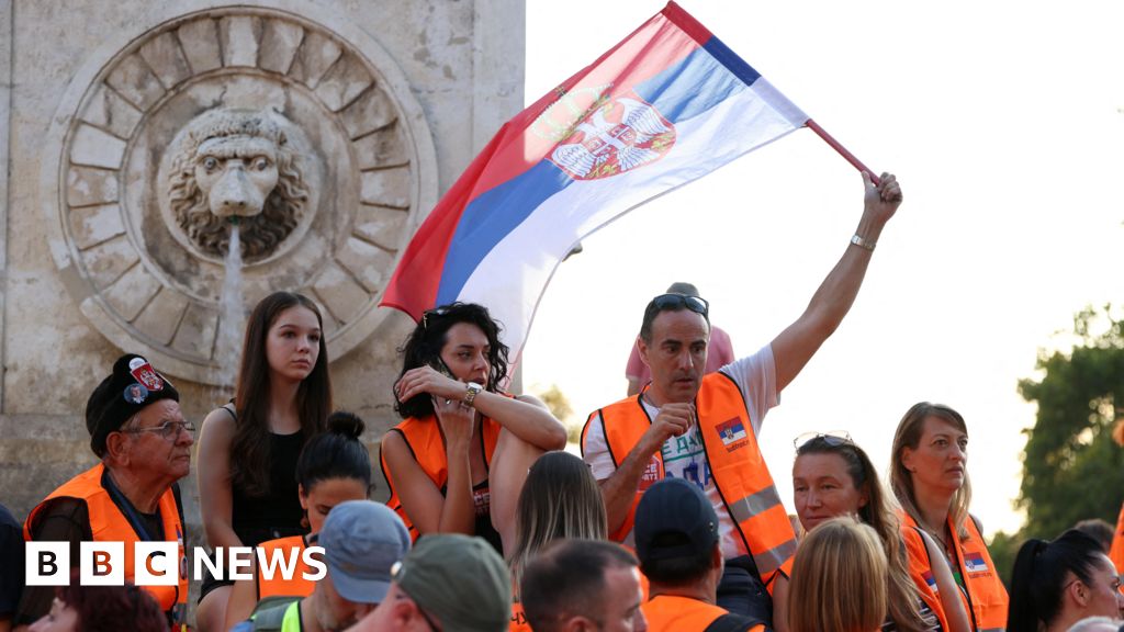 Serbia: Thousands join Belgrade protest against lithium mining