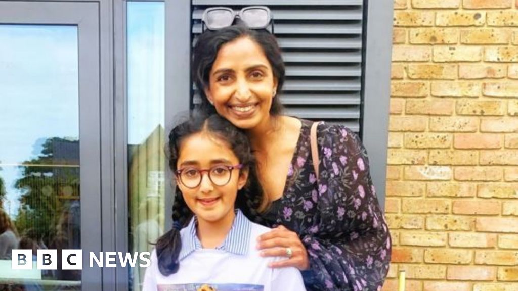 Wimbledon school crash: Parents share last photo of Nuria Sajjad
