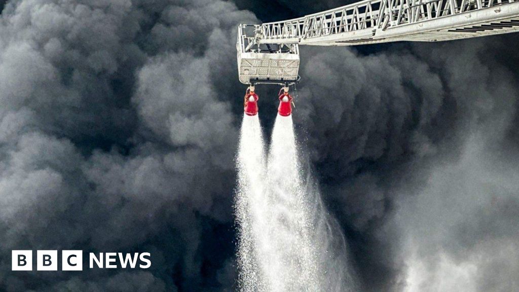 Ukraine-Hungary Druzhba oil pipeline row threatens EU loan