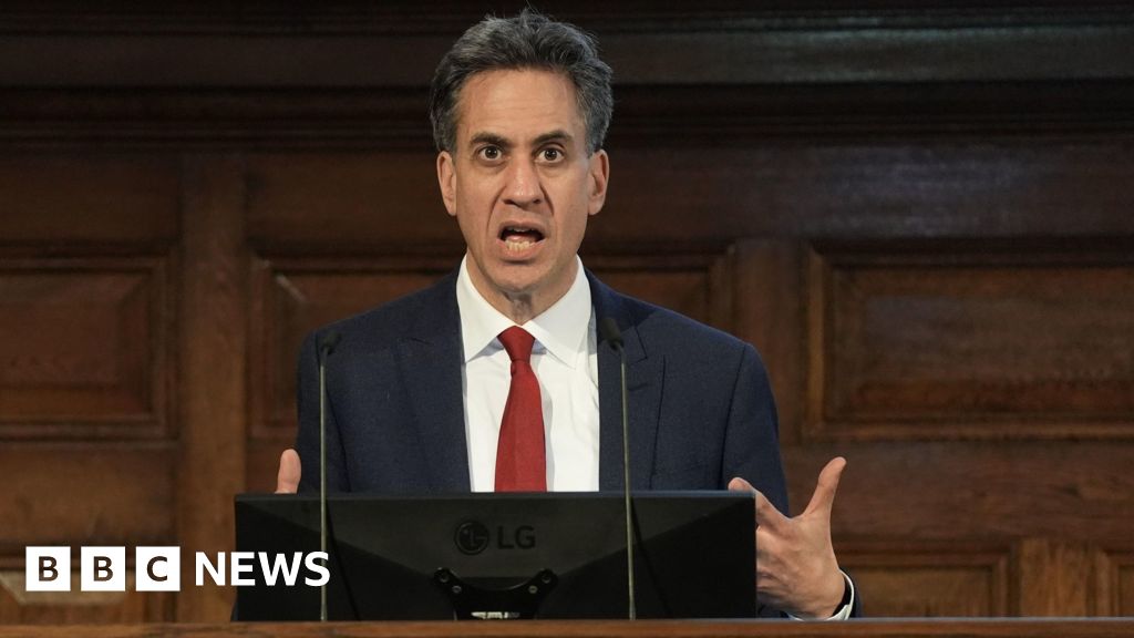 Miliband defends clean power goal after energy bills rise
