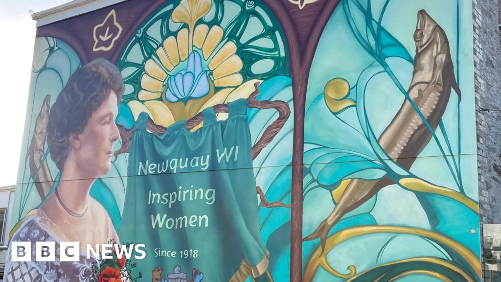 Mural celebrating Newquay Women's Institute leader unveiled