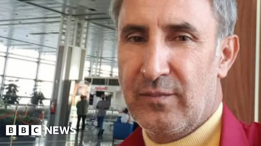 Иранец осъден в Швеция за военни престъпления е освободен като
