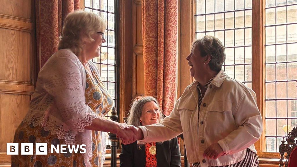 Nurses throw dice in 300-year-old ceremony