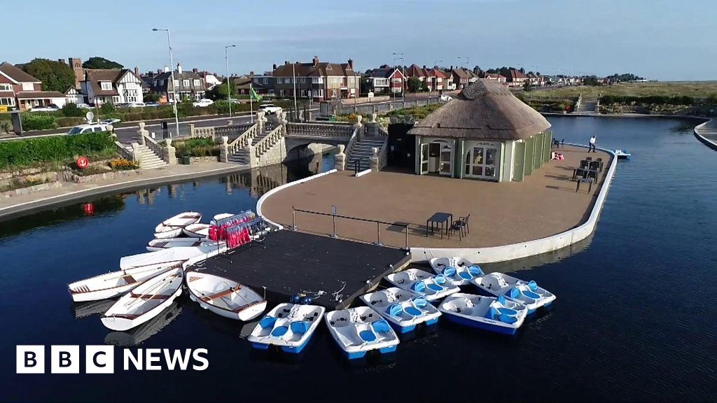 Great Yarmouth Waterways' £2.7m revamp completed BBC News