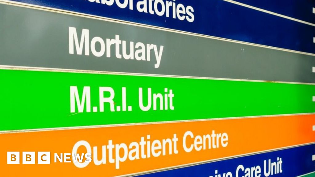 Coronavirus: Mortuaries to be expanded to 30,000 rooms