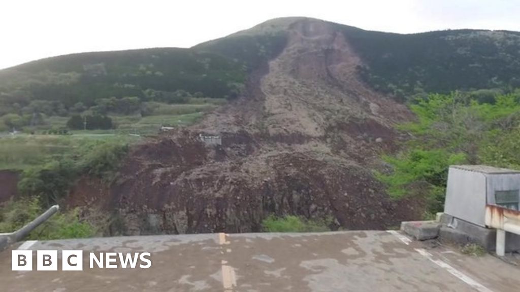 Japan earthquake: Thousands remain without vital services ...