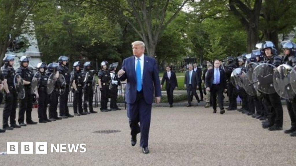 George Floyd Protesters Tear Gassed So Trump Can Walk To Church Bbc News 7907