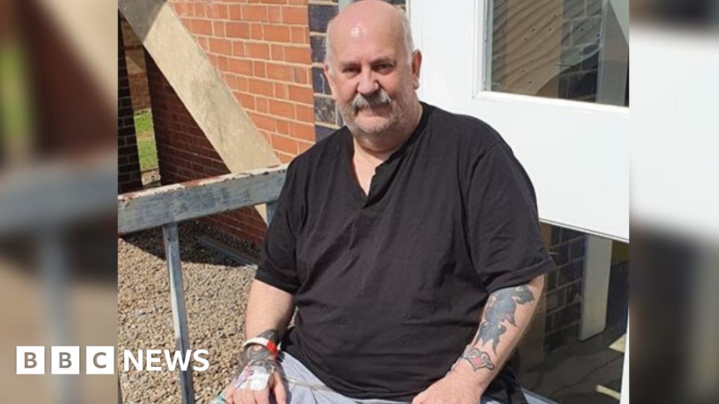 Coronavirus Patient discharged from hospital for 50th birthday BBC News