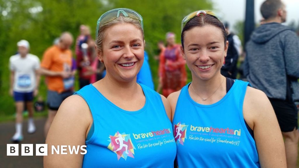 Thousands taking part in Belfast City Marathon