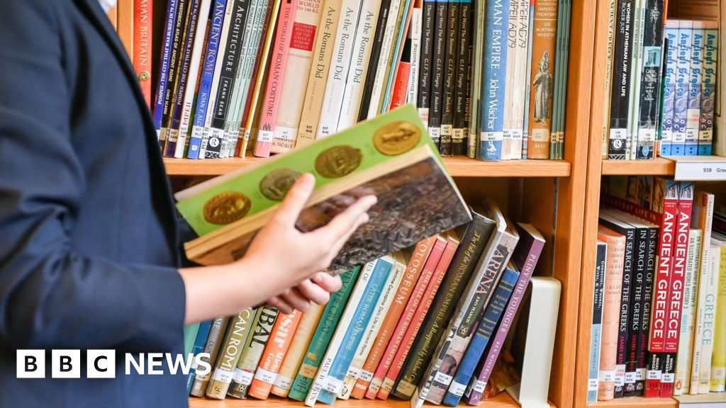 Survey into Guernsey reading habits launched