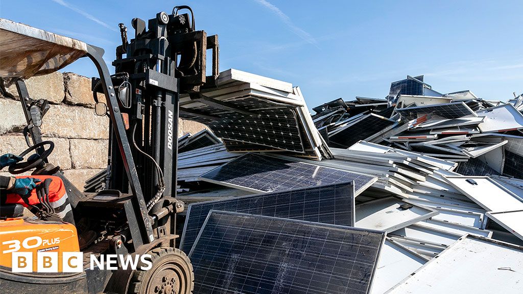 Inside Clean Energy: Recycling Solar Panels Is a Big Challenge, but Here's  Some Recent Progress - Inside Climate News