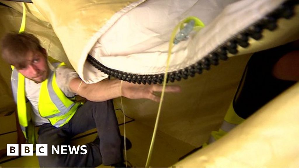 'Bomb bag' designed to resist terrorist bombs BBC News