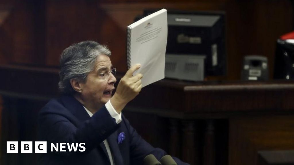 Guillermo Lasso: El presidente de Ecuador disuelve el Parlamento