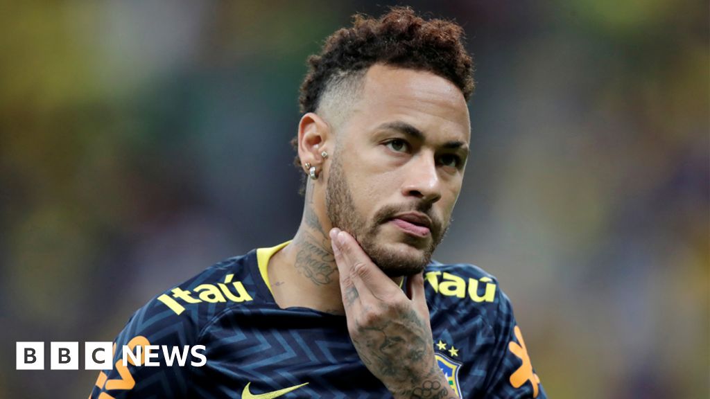 Woman charged with fraud in Neymar rape case