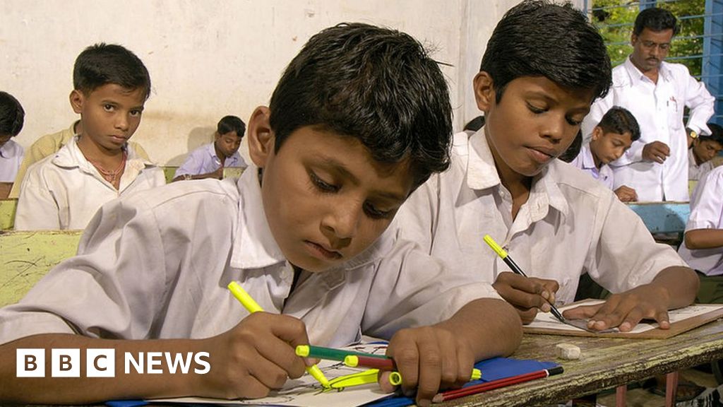 Why India's poorest children are falling further behind