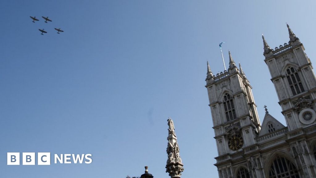 Battle of Britain: Flypast and Westminster Abbey service mark 80th anniversary