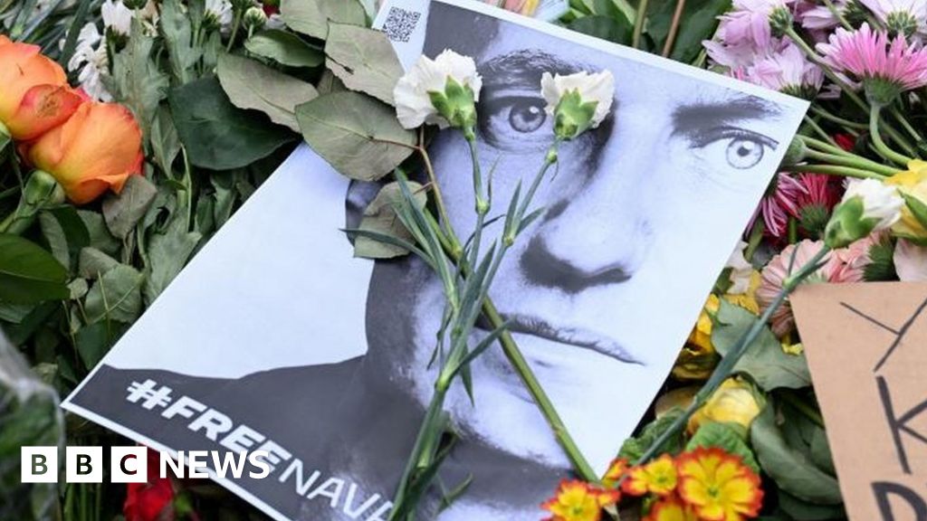 アレクセイ・ナワリヌイ氏の葬儀は金曜日にモスクワで執り行われる