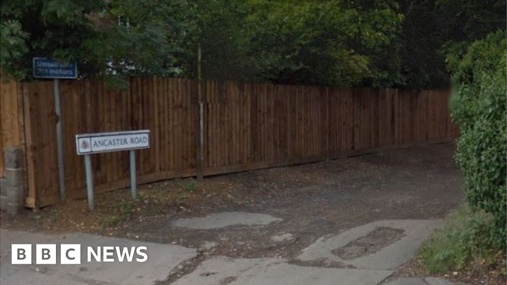 Convict back in jail after Ipswich murder arrest BBC News