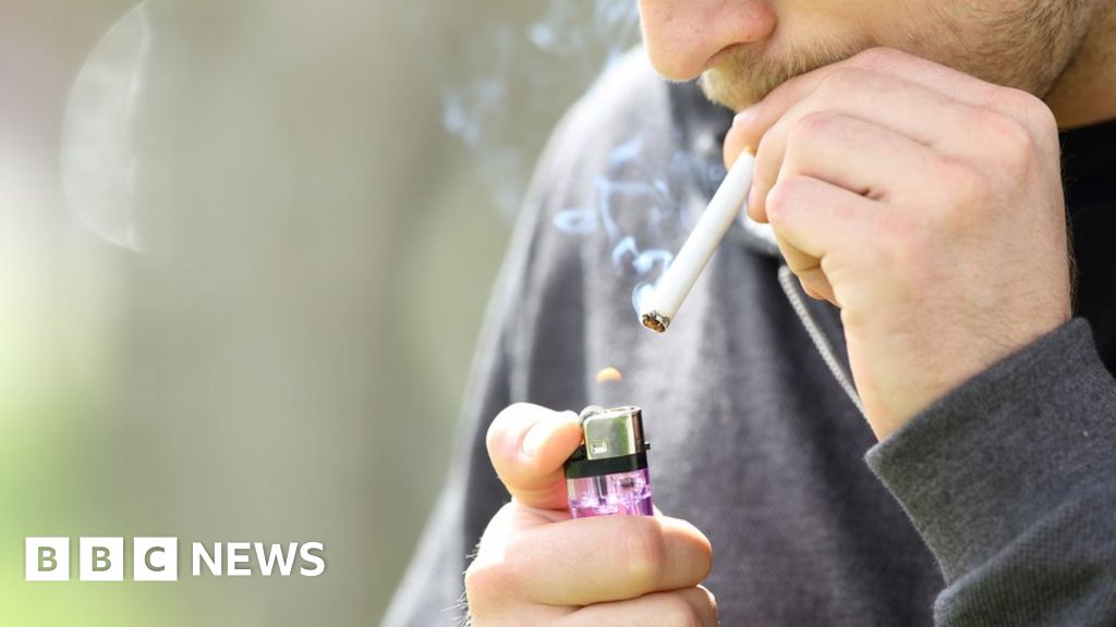 Smoking Banned In Scottish Prisons Bbc News 