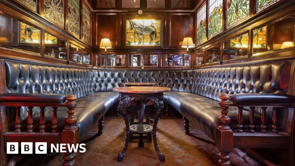 Historic English pubs recognised for their interiors