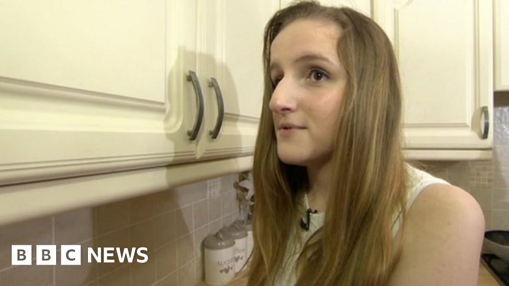 Hypnotherapy Helps Chicken Nugget Diet Teenager Bbc News