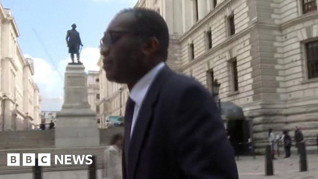 Chancellor 'not going to make any comment now' on pound