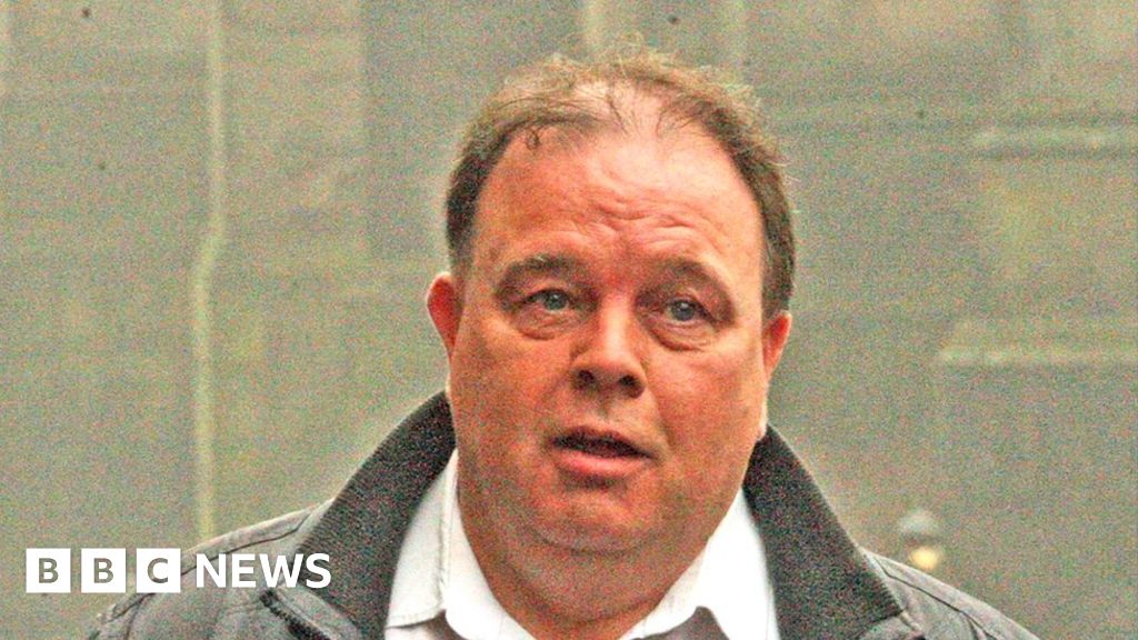 bus driver stabbed to death before passengers bus driver stabbed to death before passengers