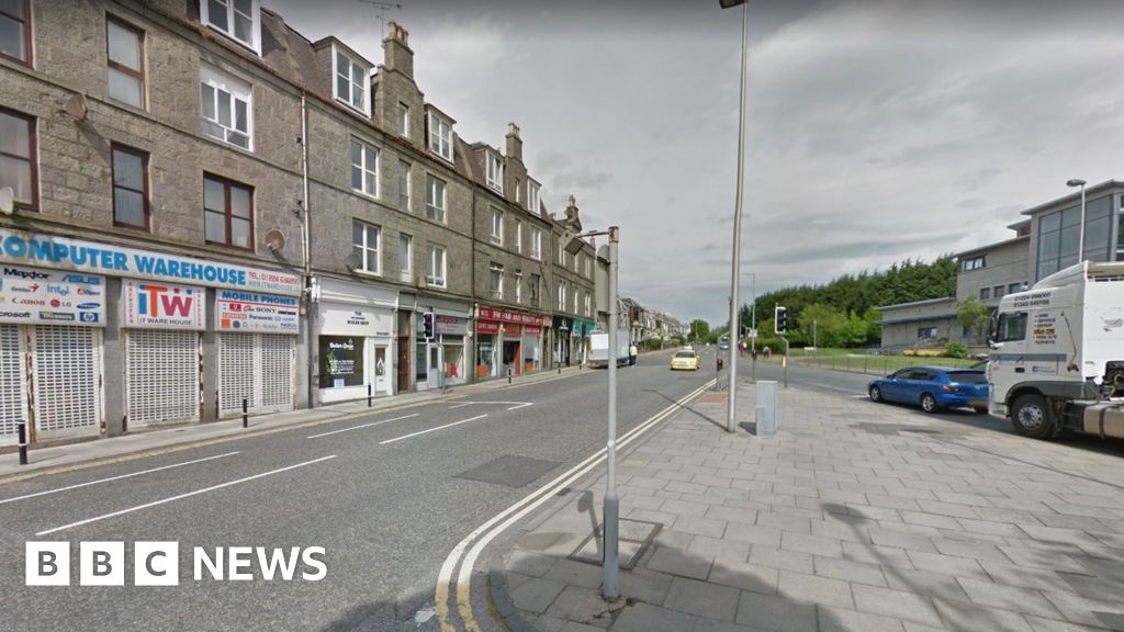 Man left with facial injuries after Aberdeen attack BBC News