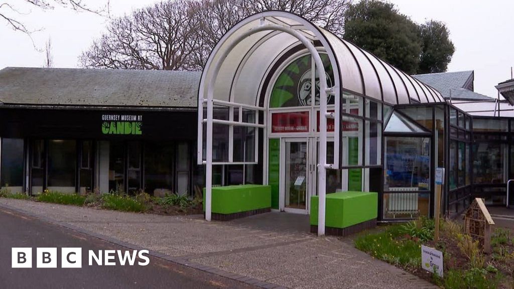 Guernsey Exhibition To Celebrate Artwork Collection Opens - BBC News