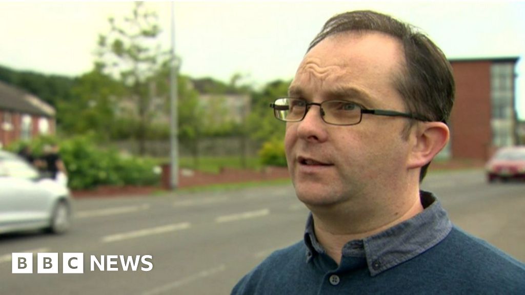 Paul Hamill: Tributes after DUP councillor's death - BBC News