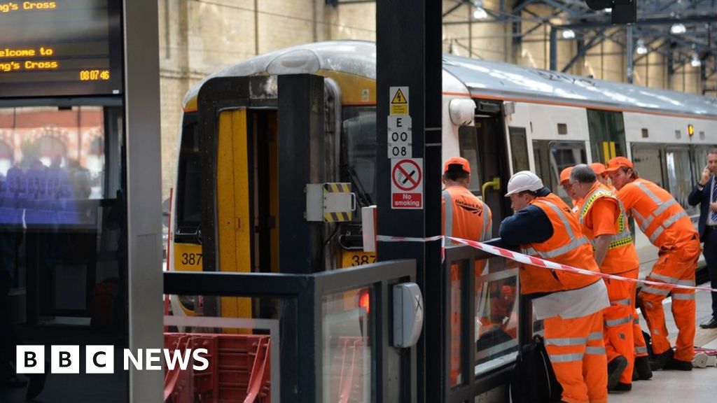 Driver in King's Cross buffer crash was 'fatigued' BBC News