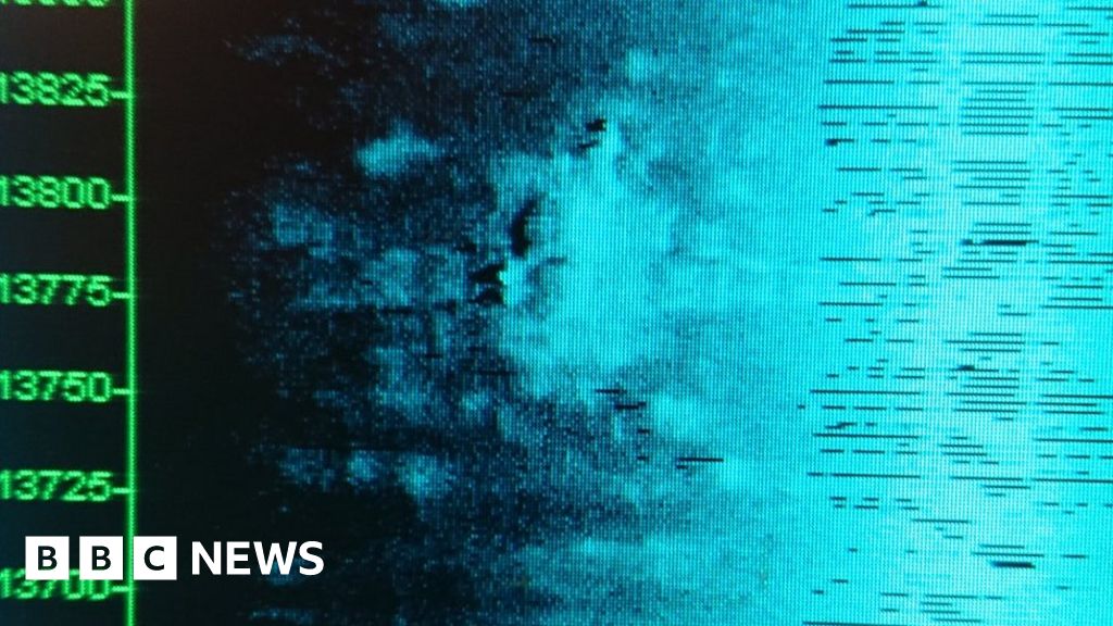 Deep sea habitats survey spots shipwreck off Orkney