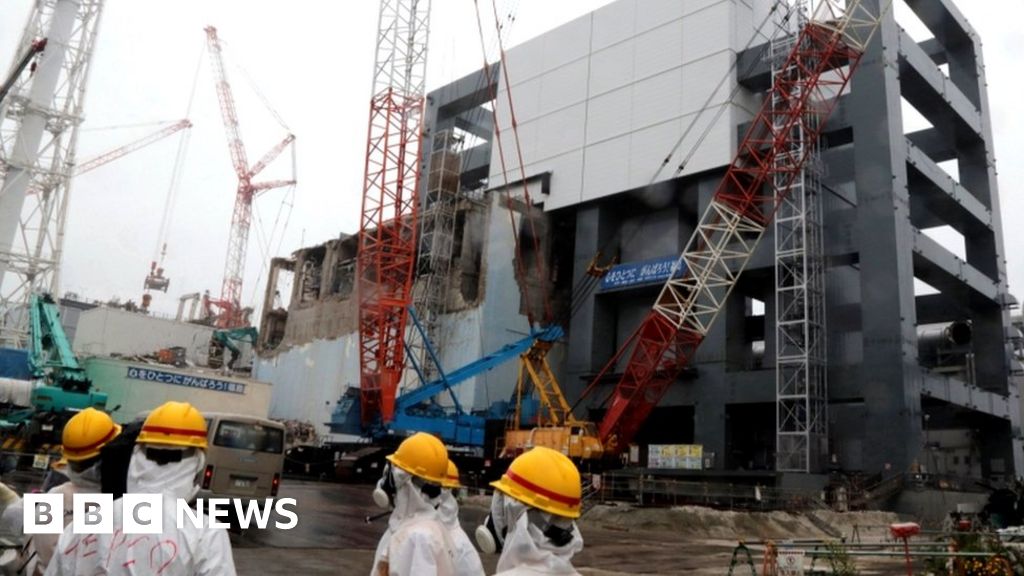 Fukushima disaster: 'WW2 bomb' found at Japan nuclear site