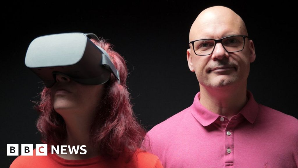 Theatres tempt new audiences with virtual reality