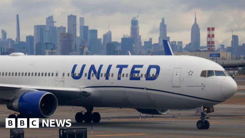 United Airlines prioritises safety after series of incidents