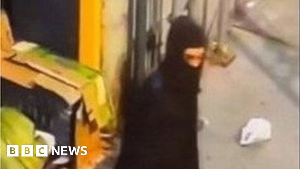 Police Are Hunting A Masked Gunman Targeting Homeless People While They ...